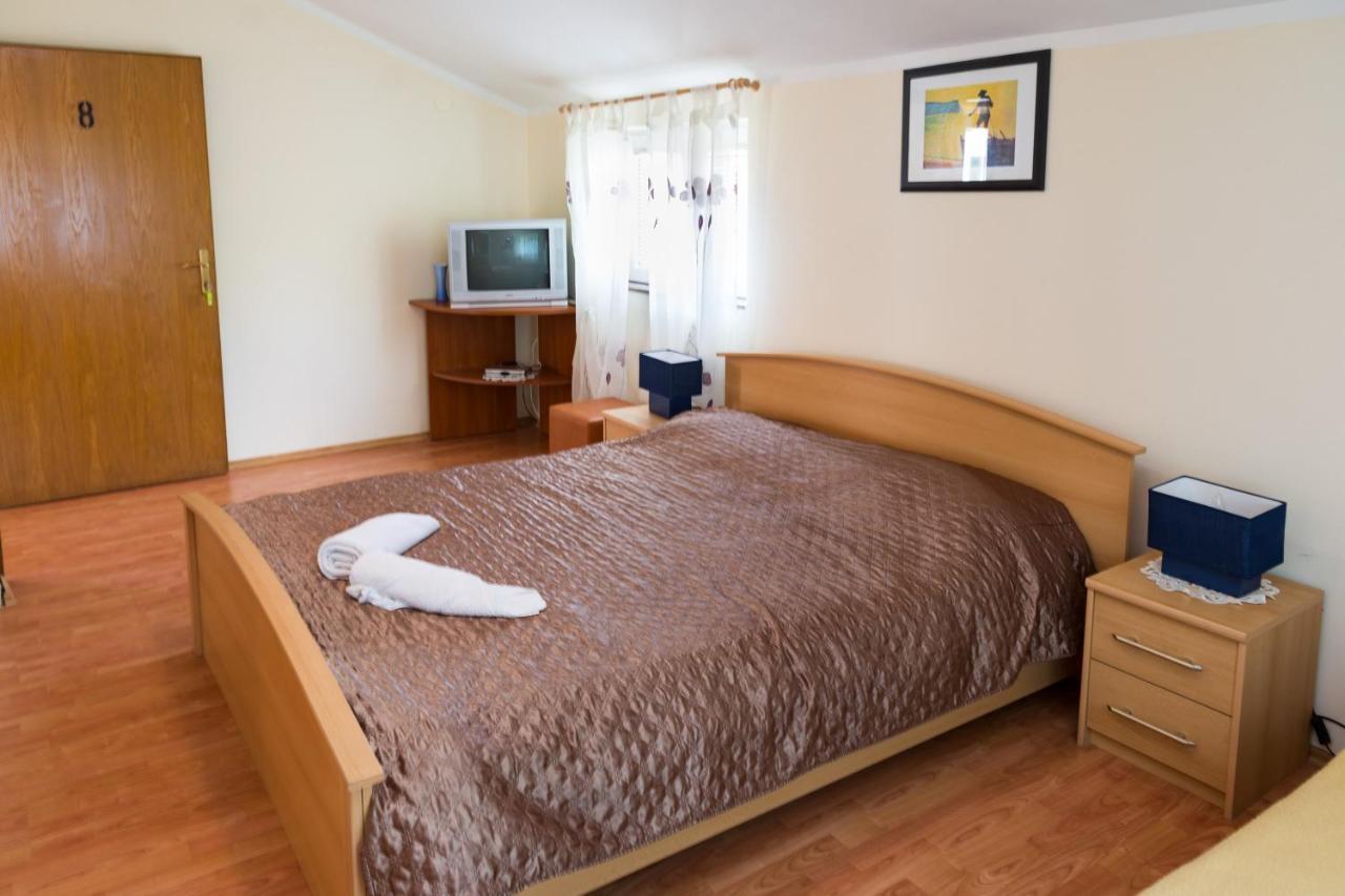 Bed And Breakfast Taverna Miskovic 帕格 外观 照片